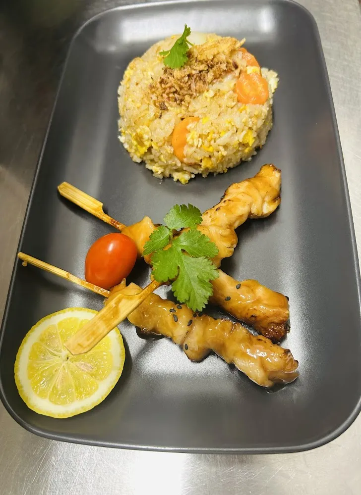 Poulet Satay Avec la Sauce Cacahuète